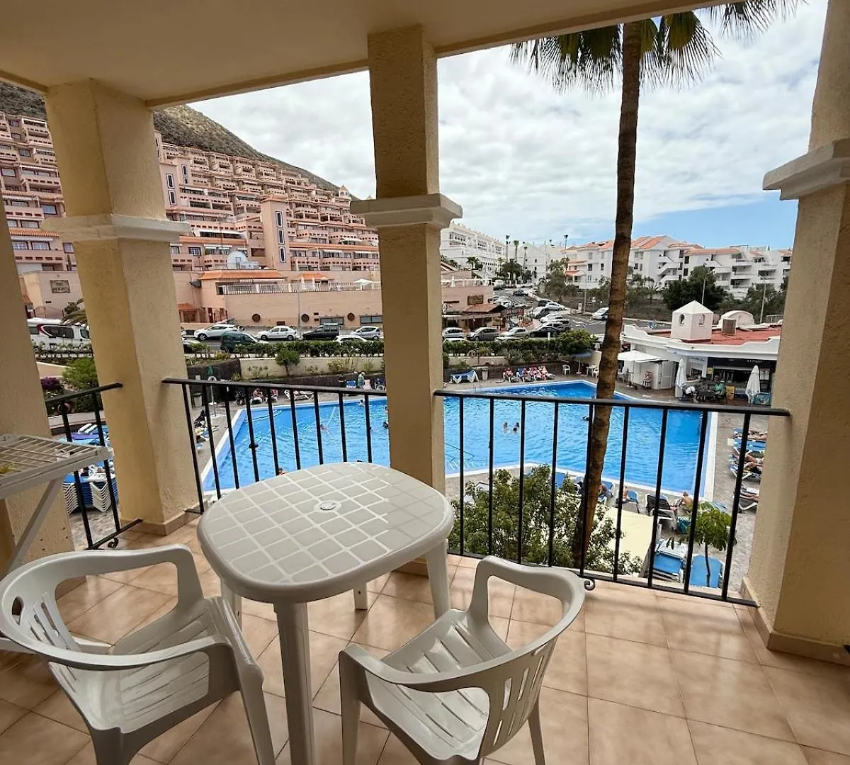 Modern Studio Free Wifi Heated Pool Los Cristianos